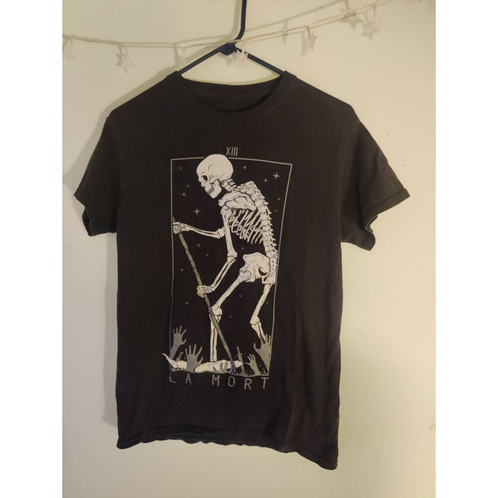 Women's Small La Mort Tarot Card Skeleton Graphic Tshirt